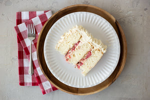 Strawberry Rhubarb Crumble Cake