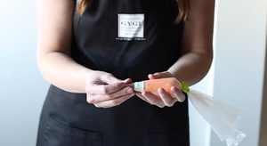 Easiest Way to Fill a Pastry Bag