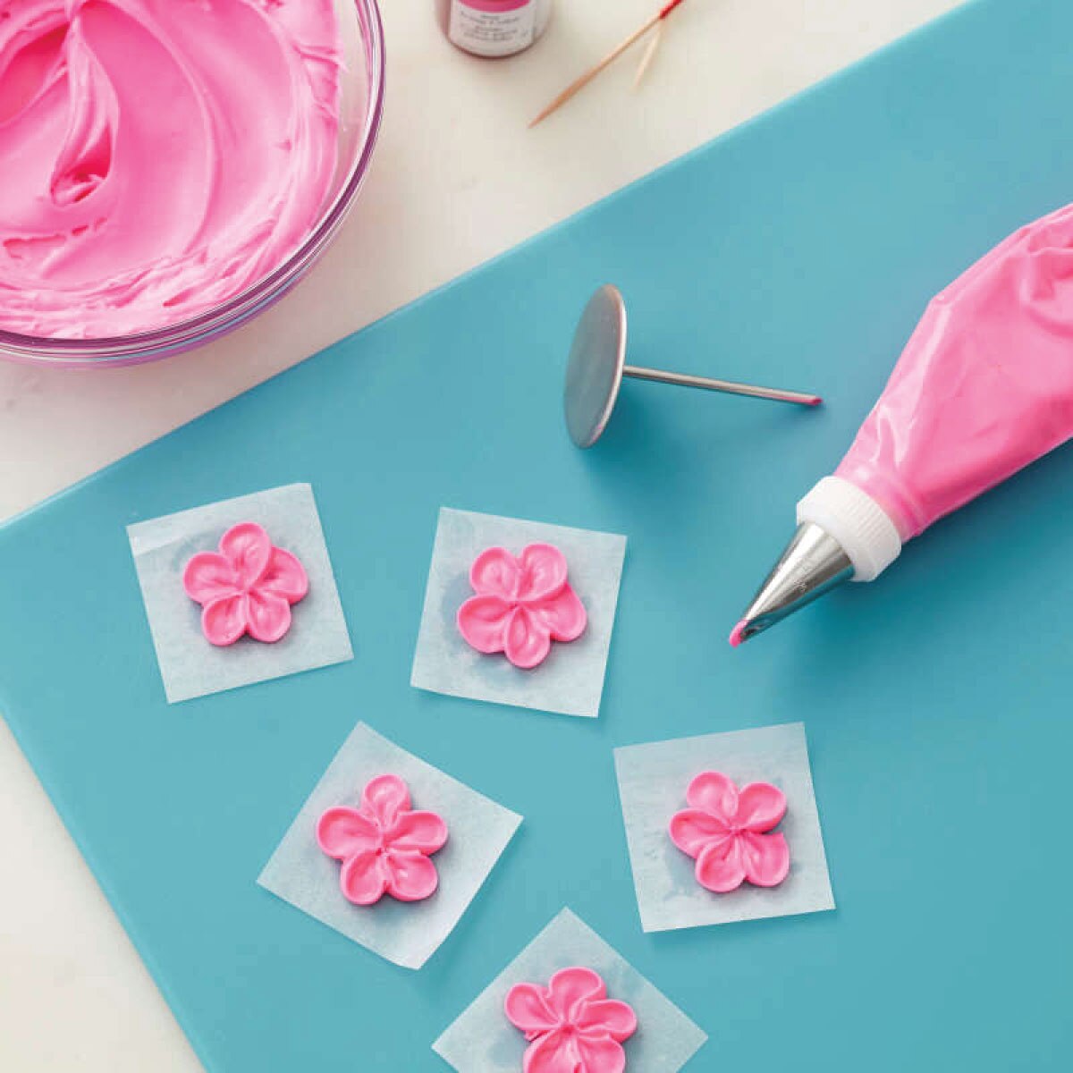 Wilton Petal Decorating Tips