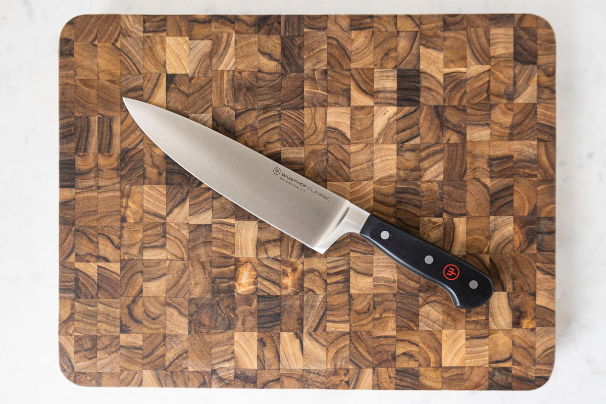 The Full Knife Set vs. A Perfect Single Blade: What Should You Buy?