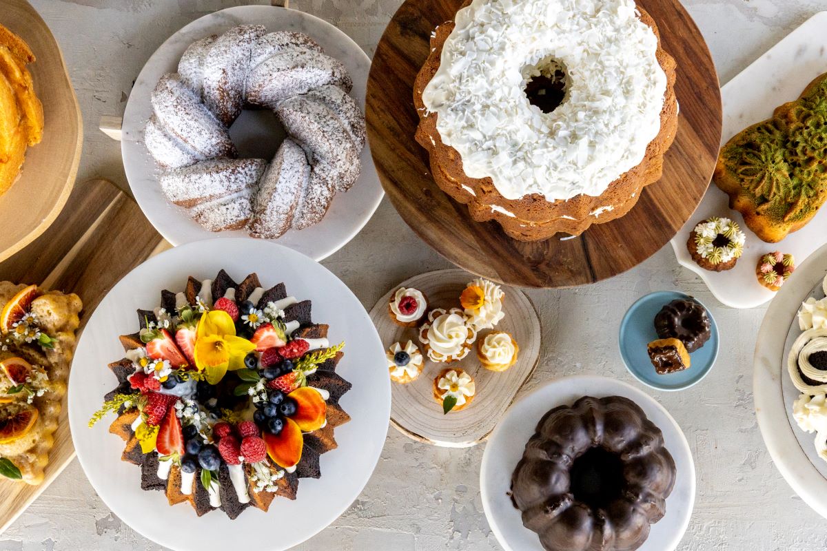 Decorate Your Bundt