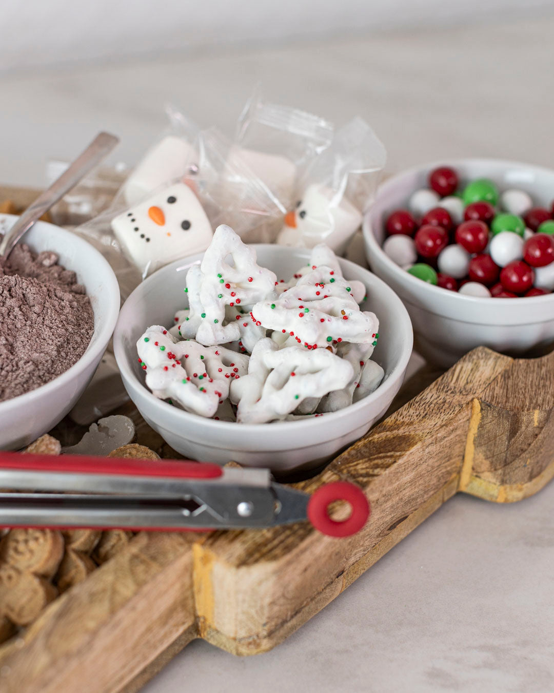 Create an Exquisite Holiday Hot Chocolate Bar: Tools &amp; Ingredients for a Festive Treat