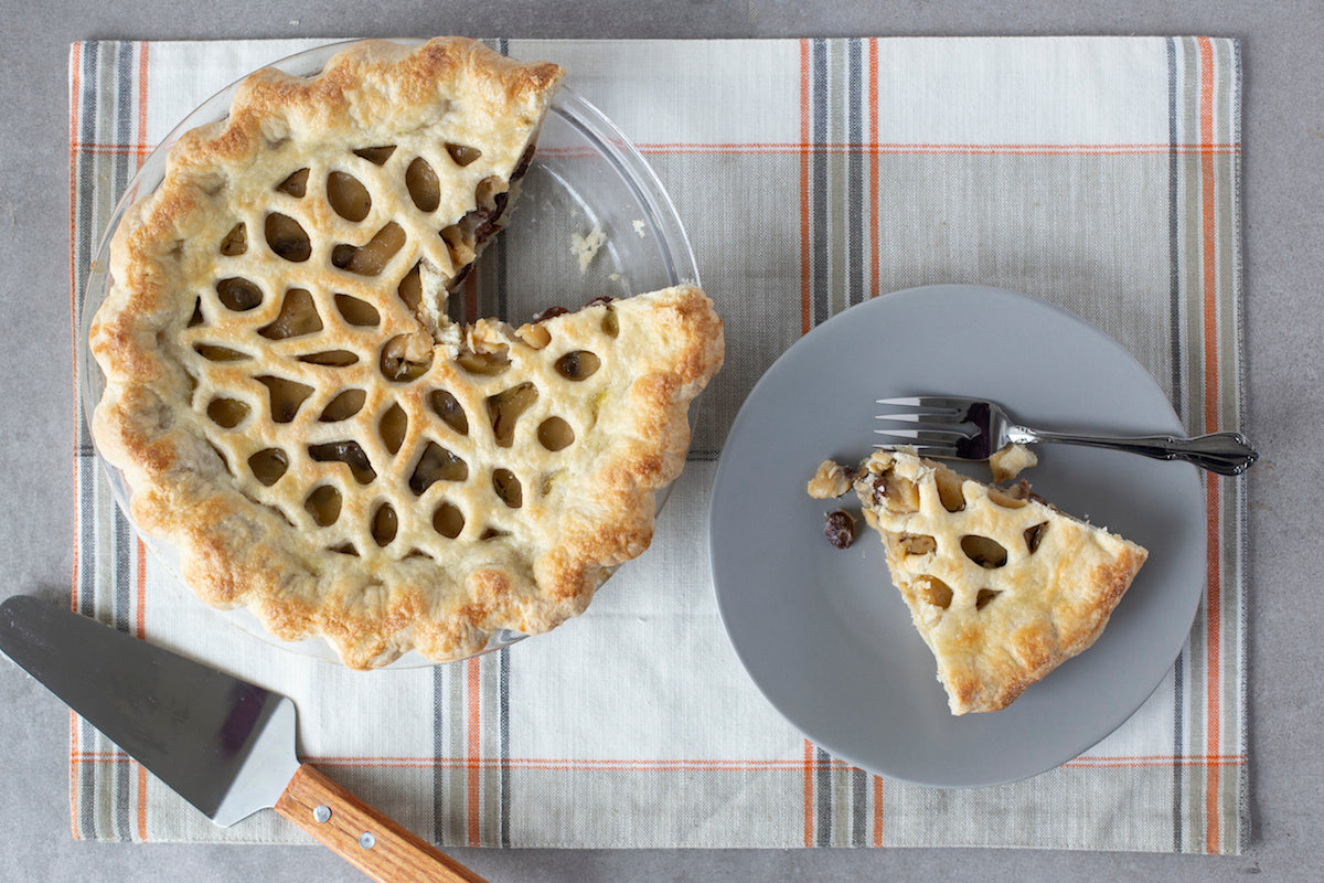 Sweet and Simple Raisin Pie