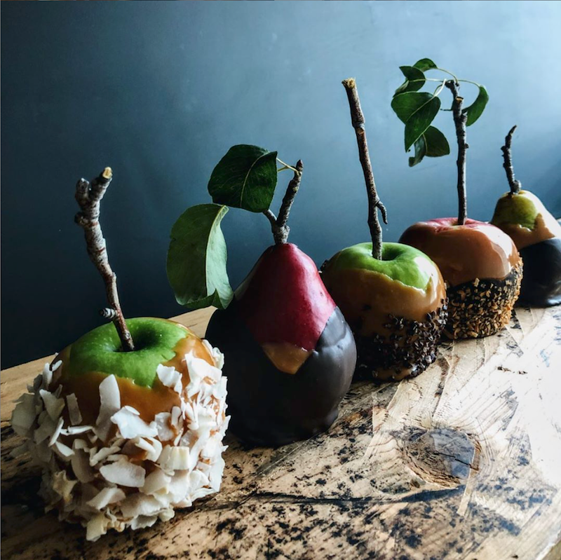 How-to Make the Perfect Caramel Apple