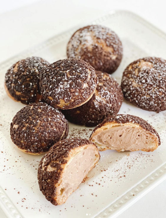 Chocolate Choux au Craquelin