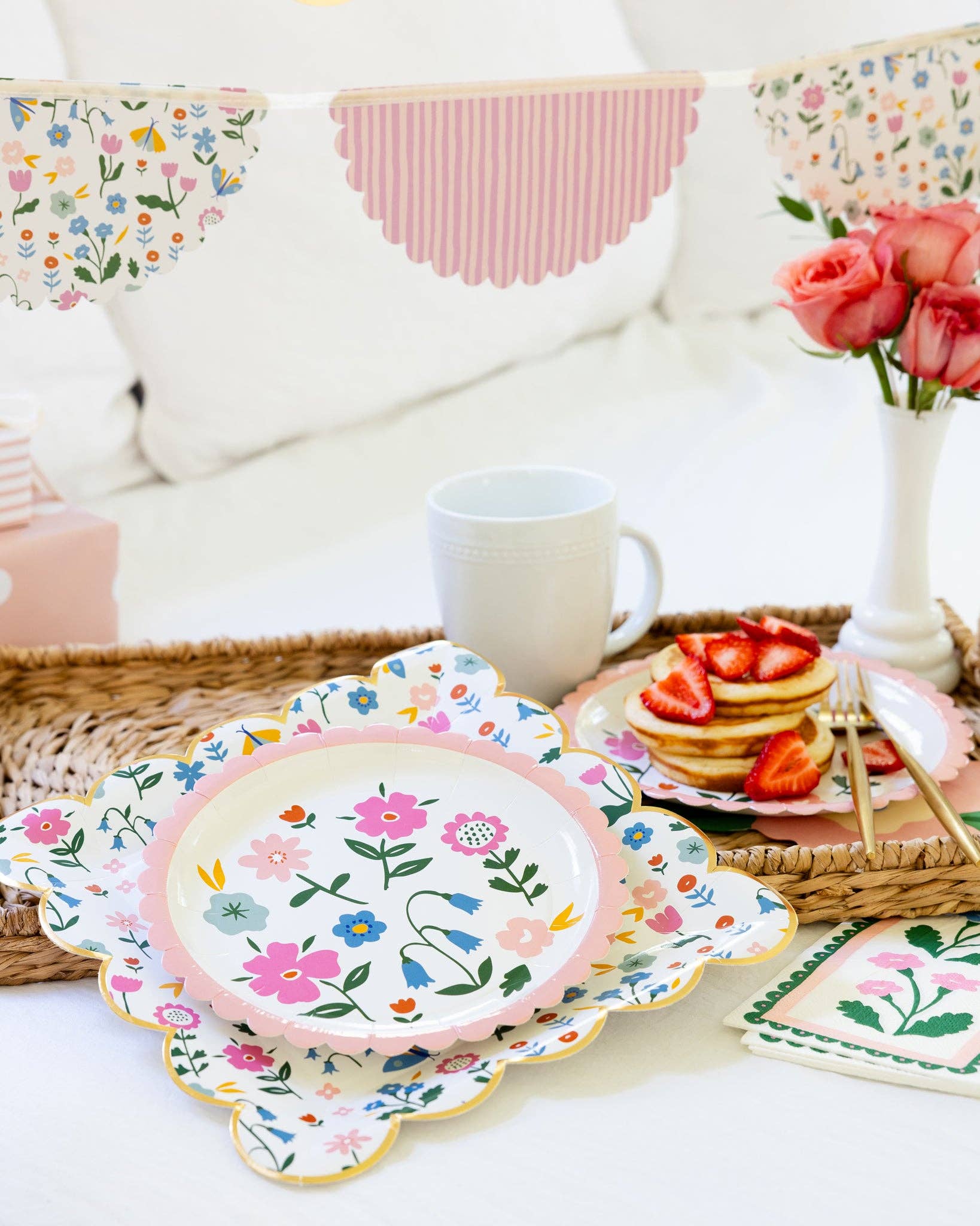 Floral Pattern 9" Plate
