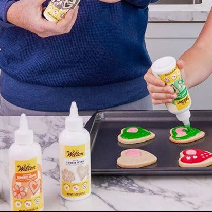 Wilton 7.5 oz Cookie Icing