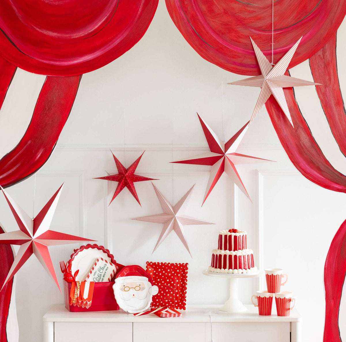 Santa Face Shaped Paper Plates with Gold Foil
