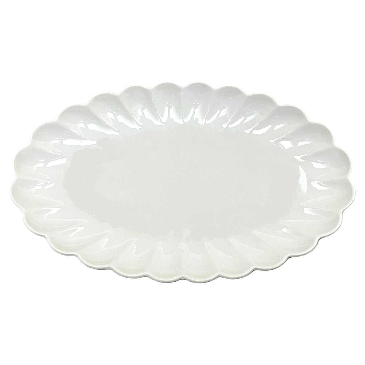 Petal Oval Platter 16"