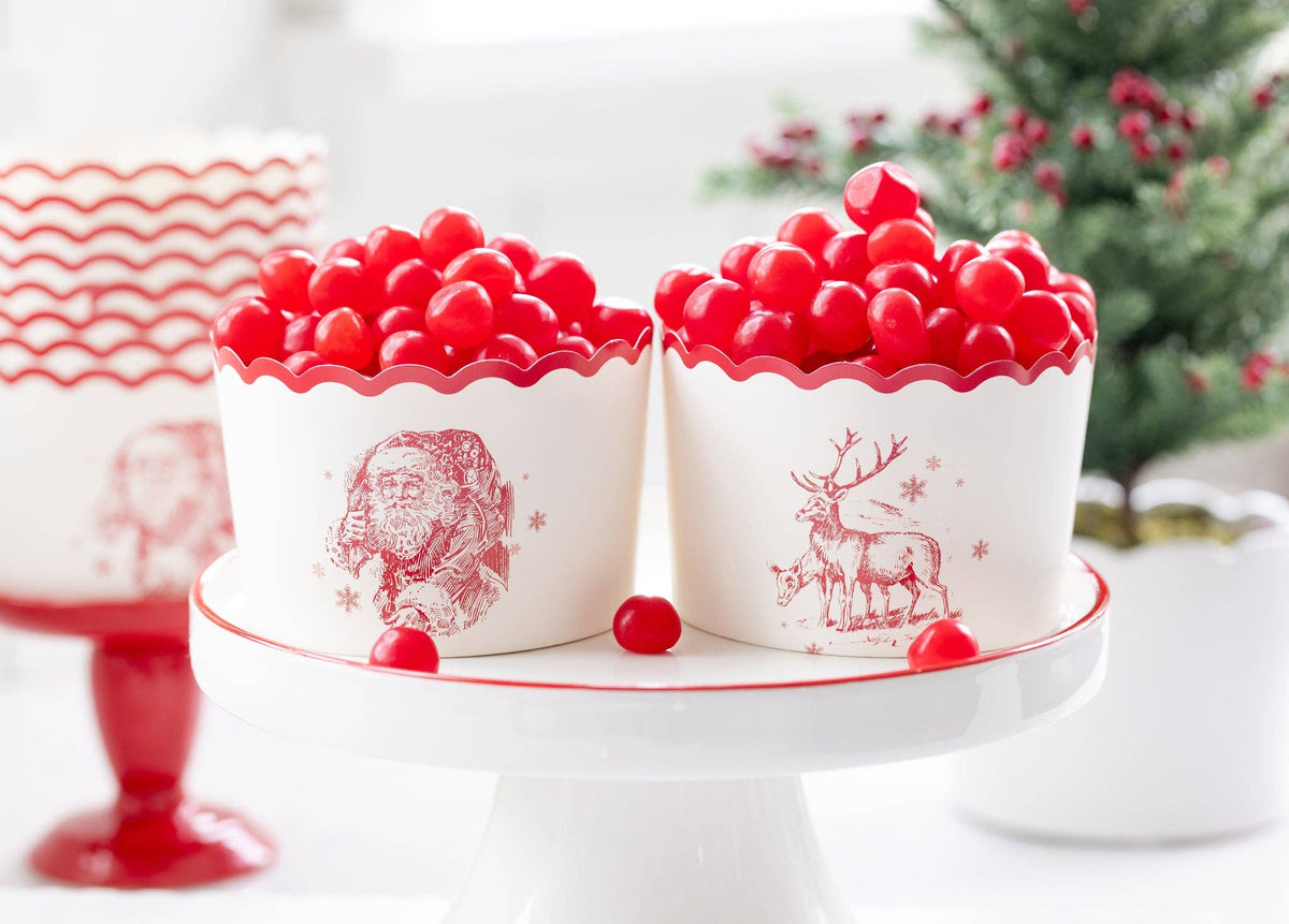 JUMBO Traditional Santa Deer 8 oz Baking Cups