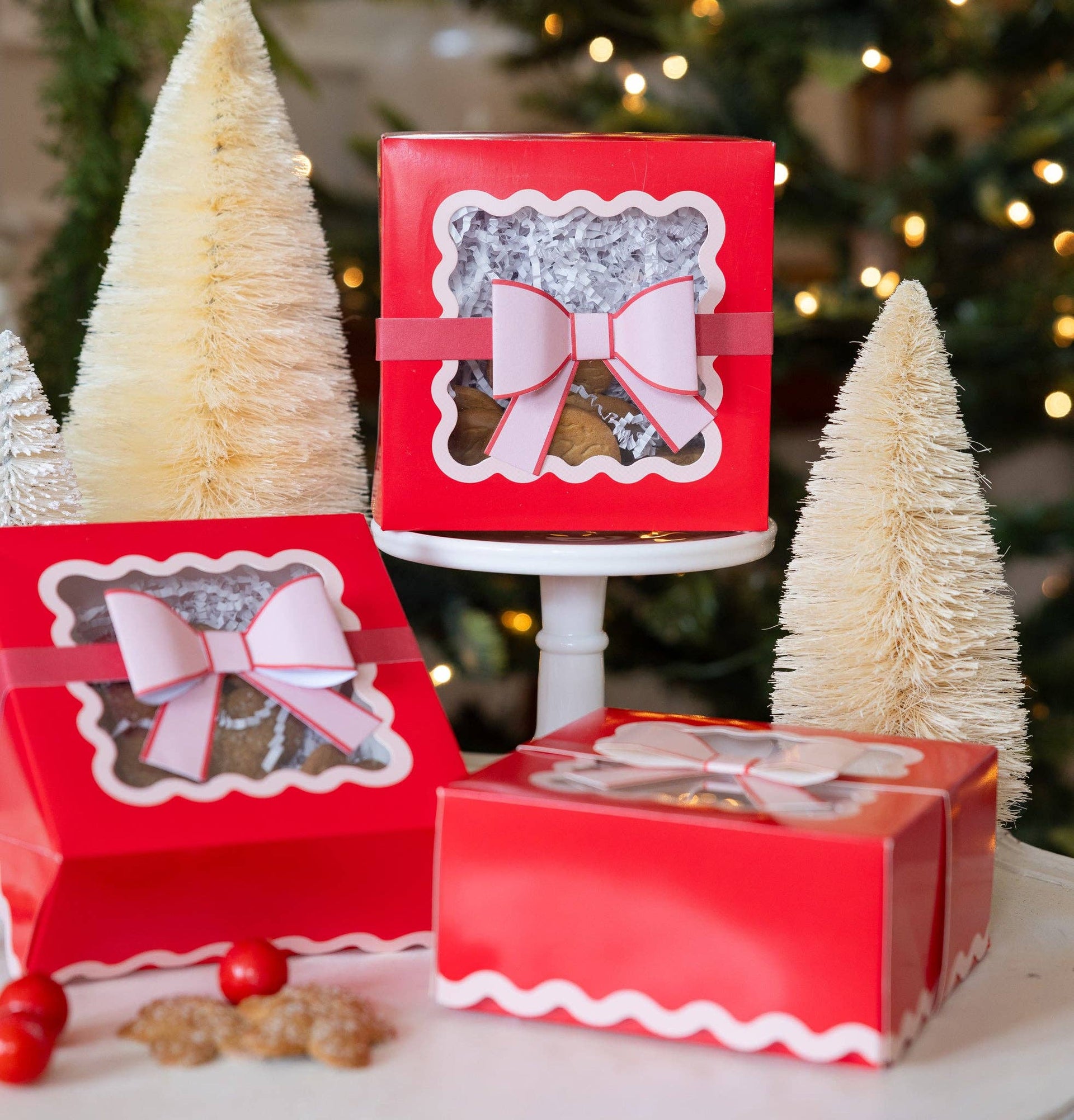 Red and Pink Cookie Box with bow